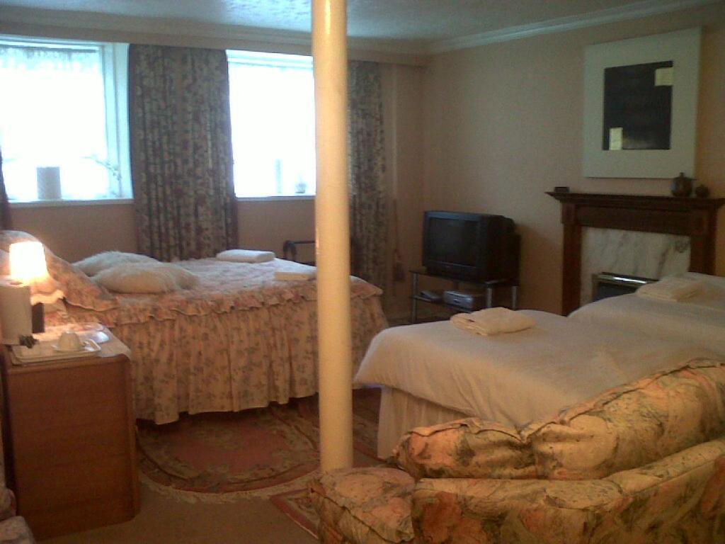 Roxburghe Guest House Kinross Buitenkant foto